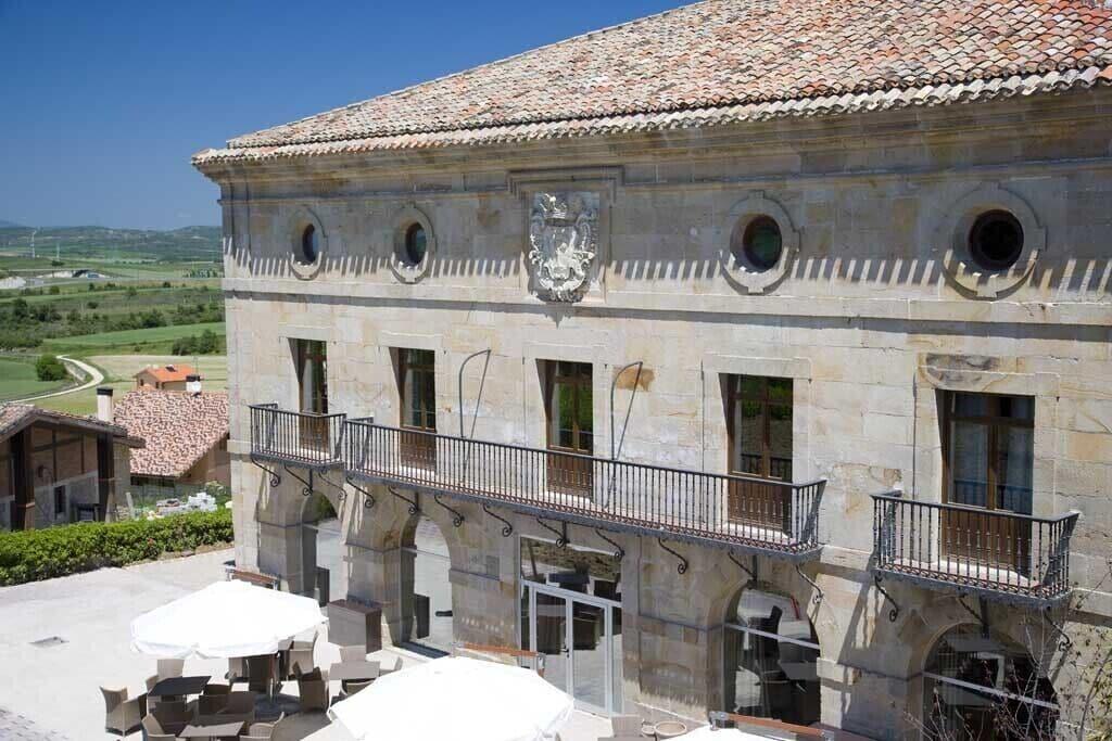 Parador De Argomaniz Luaran gambar