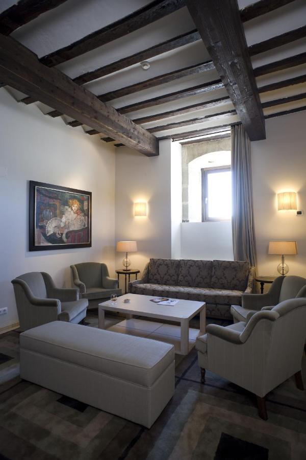Parador De Argomaniz Luaran gambar