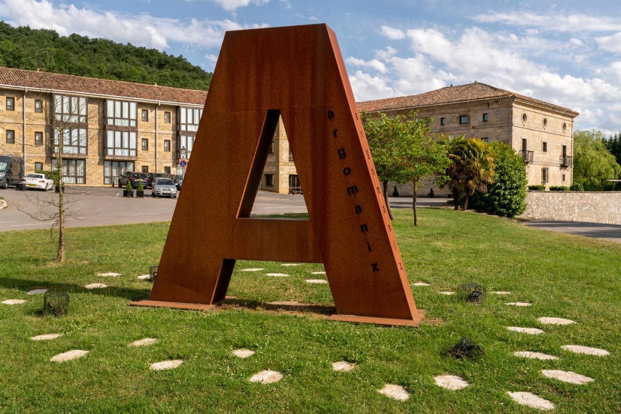Parador De Argomaniz Luaran gambar