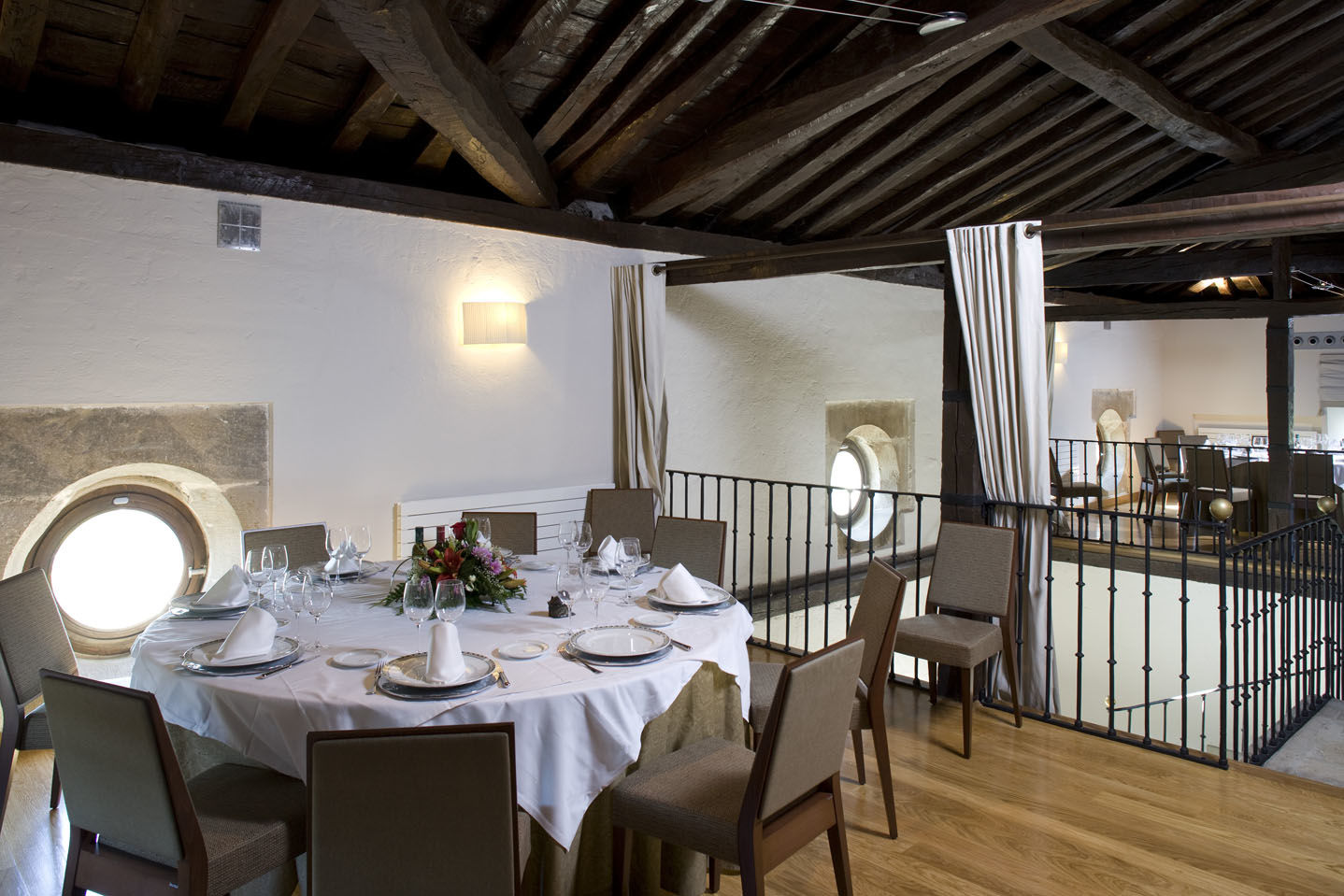 Parador De Argomaniz Luaran gambar